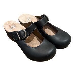 Dansko Martina Mary Jane Mule Clogs Size 38